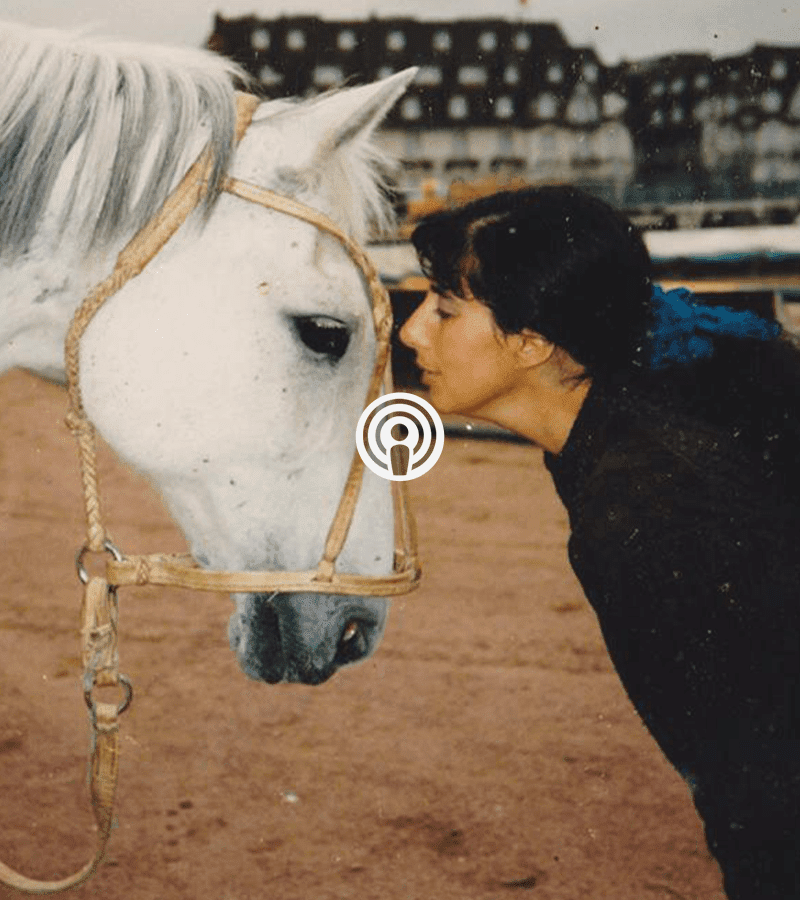 (MYSTÈRE) “Communication avec les défunts & les chevaux” dans Au-delà du miroir avec Pascale Lafargue